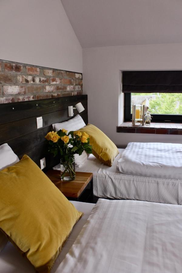 Garden Loft Villa Roczyny Bagian luar foto